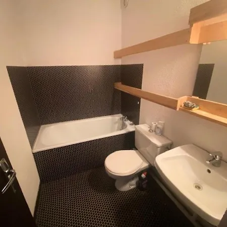 Appartement Résidence Ayre - Spacieux T2 Proche Du Centre De Mae-1601